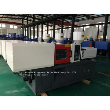 Small Injection Molding Machine